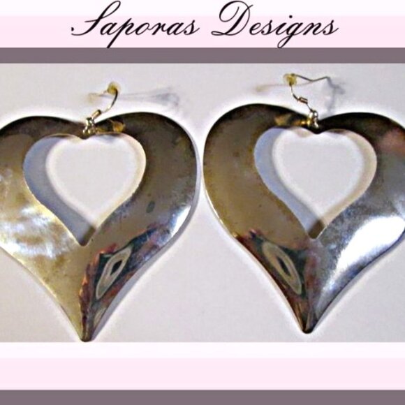Large Silver Tone Heart Design Dangle Earrings For Teens/Women Gift - Picture 1 of 1